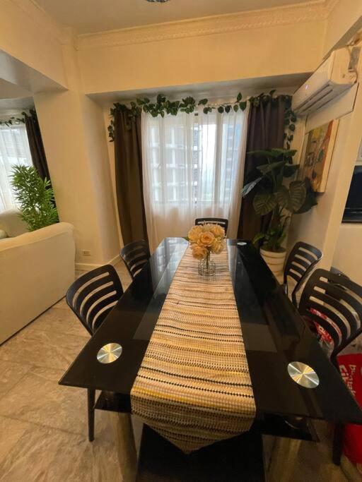 Stylish And Cozy 3Br In The Heart Of Bgc Apartment Manila Luaran gambar